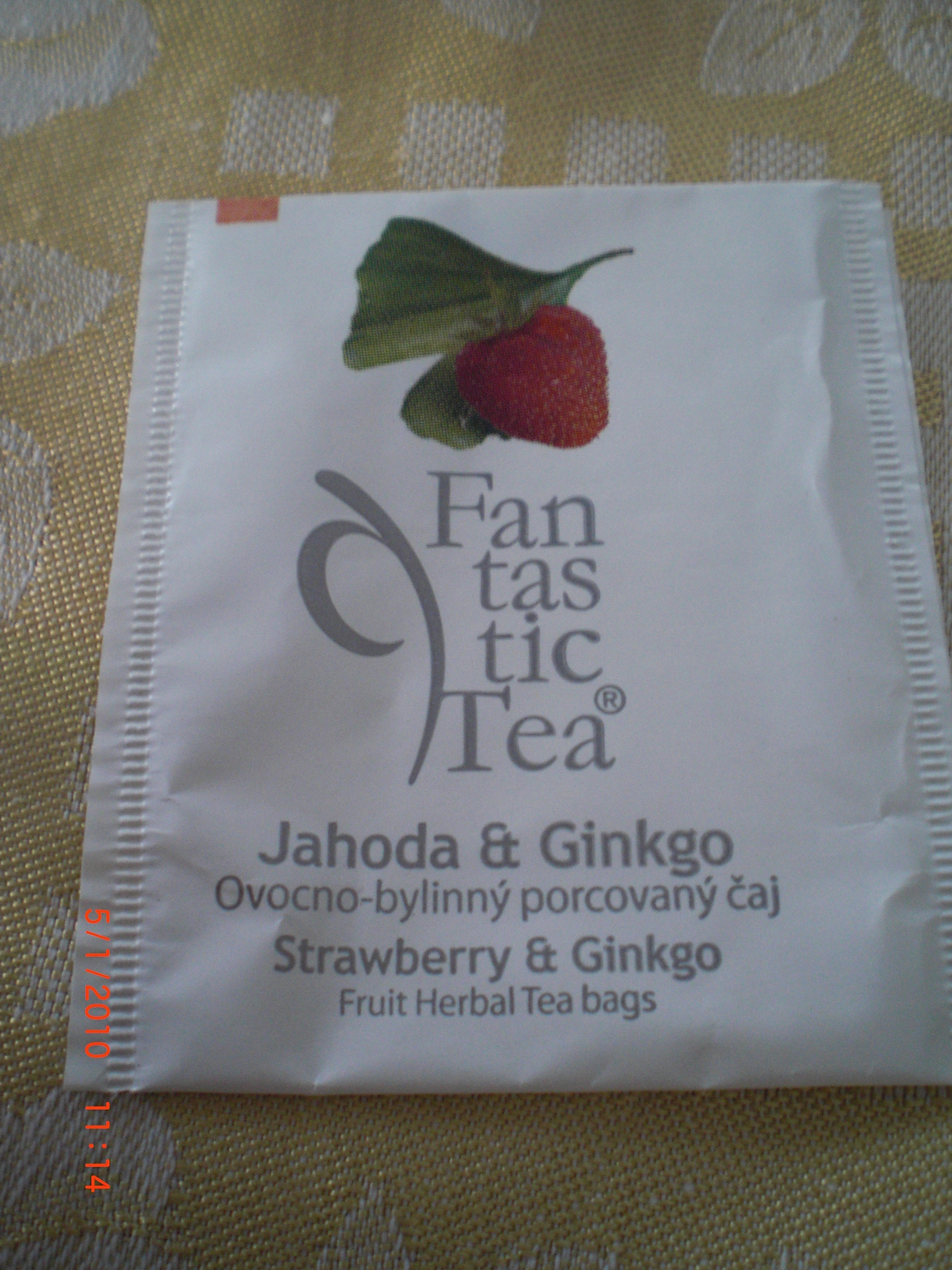 jahoda-ginkgo.JPG